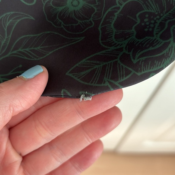 Bolongaro Trevor Skinny Fit Blazer  Black with green Florals  Size 38 - Picture 5 of 10